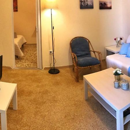 Sunshine'S House Near The Beach, 10 Min From The Airport Artemida  Exterior photo